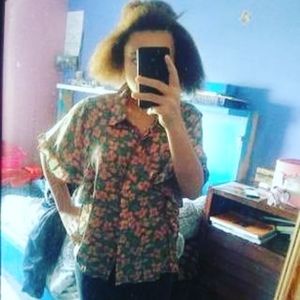 Cute floral print shirt.